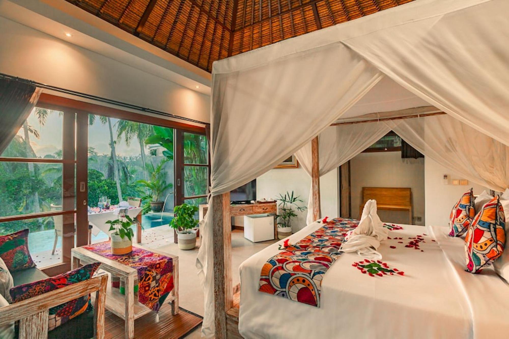 Anusara Luxury (adults Only) *
